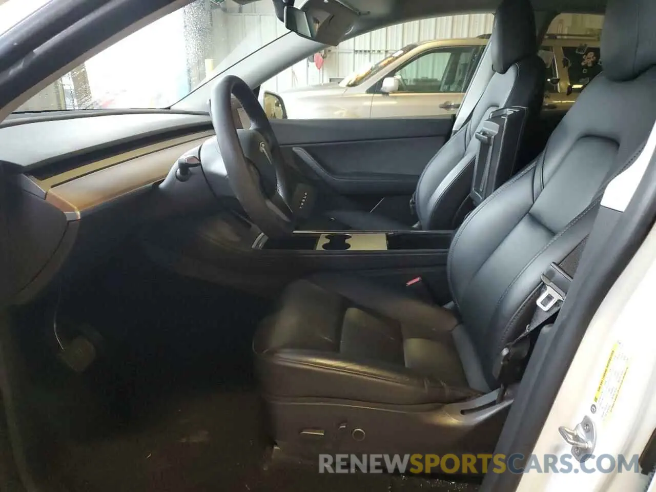 7 Photograph of a damaged car 7SAYGDEE4NF331606 TESLA MODEL Y 2022