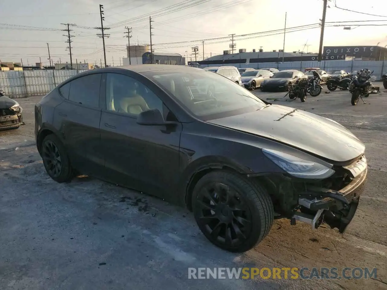 4 Фотография поврежденного автомобиля 7SAYGDEE4NF350799 TESLA MODEL Y 2022