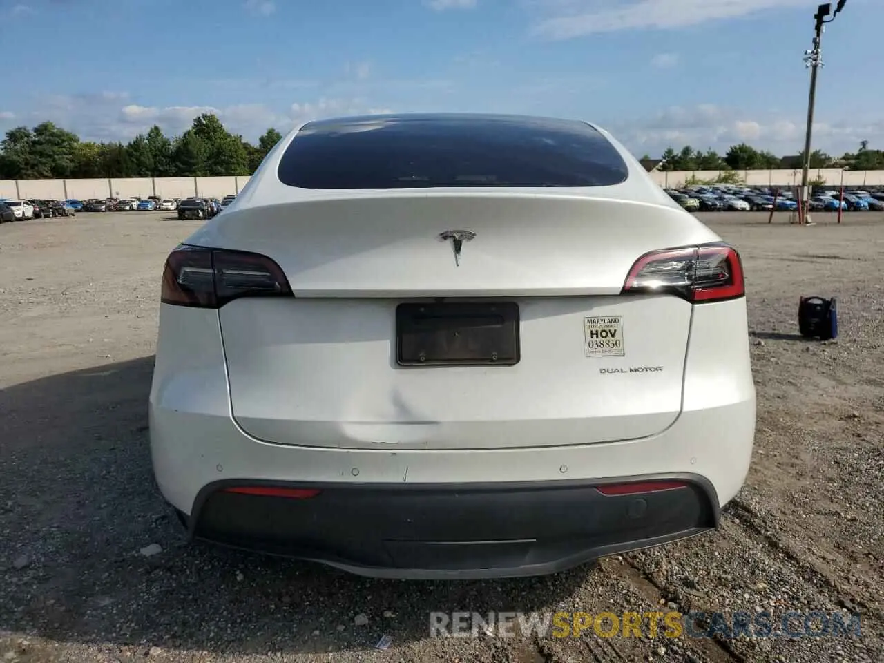 6 Photograph of a damaged car 7SAYGDEE4NF433939 TESLA MODEL Y 2022