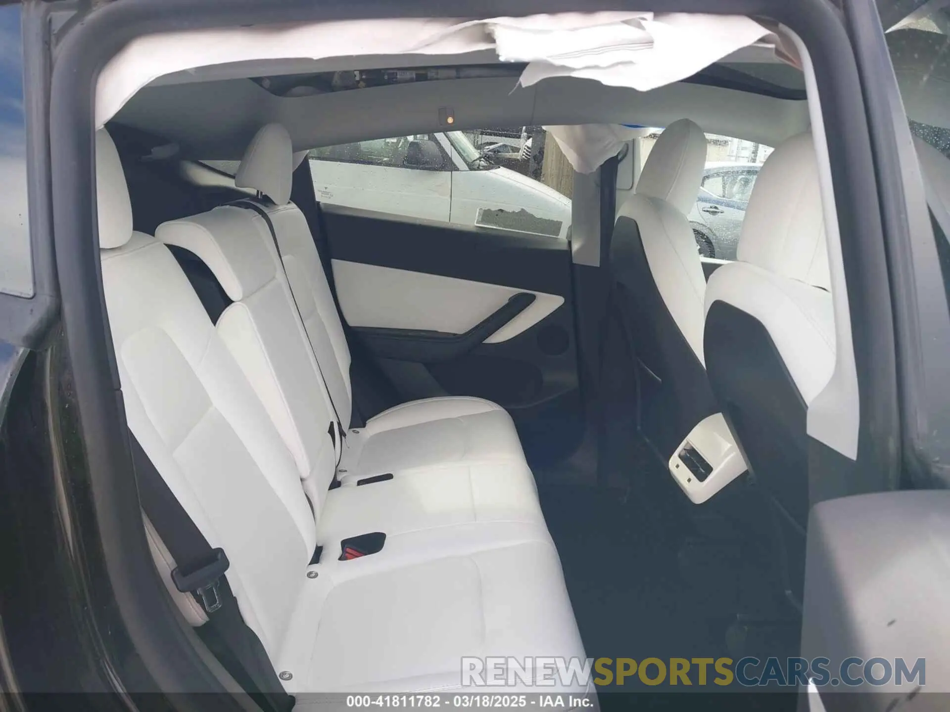 8 Фотография поврежденного автомобиля 7SAYGDEE4NF447985 TESLA MODEL Y 2022
