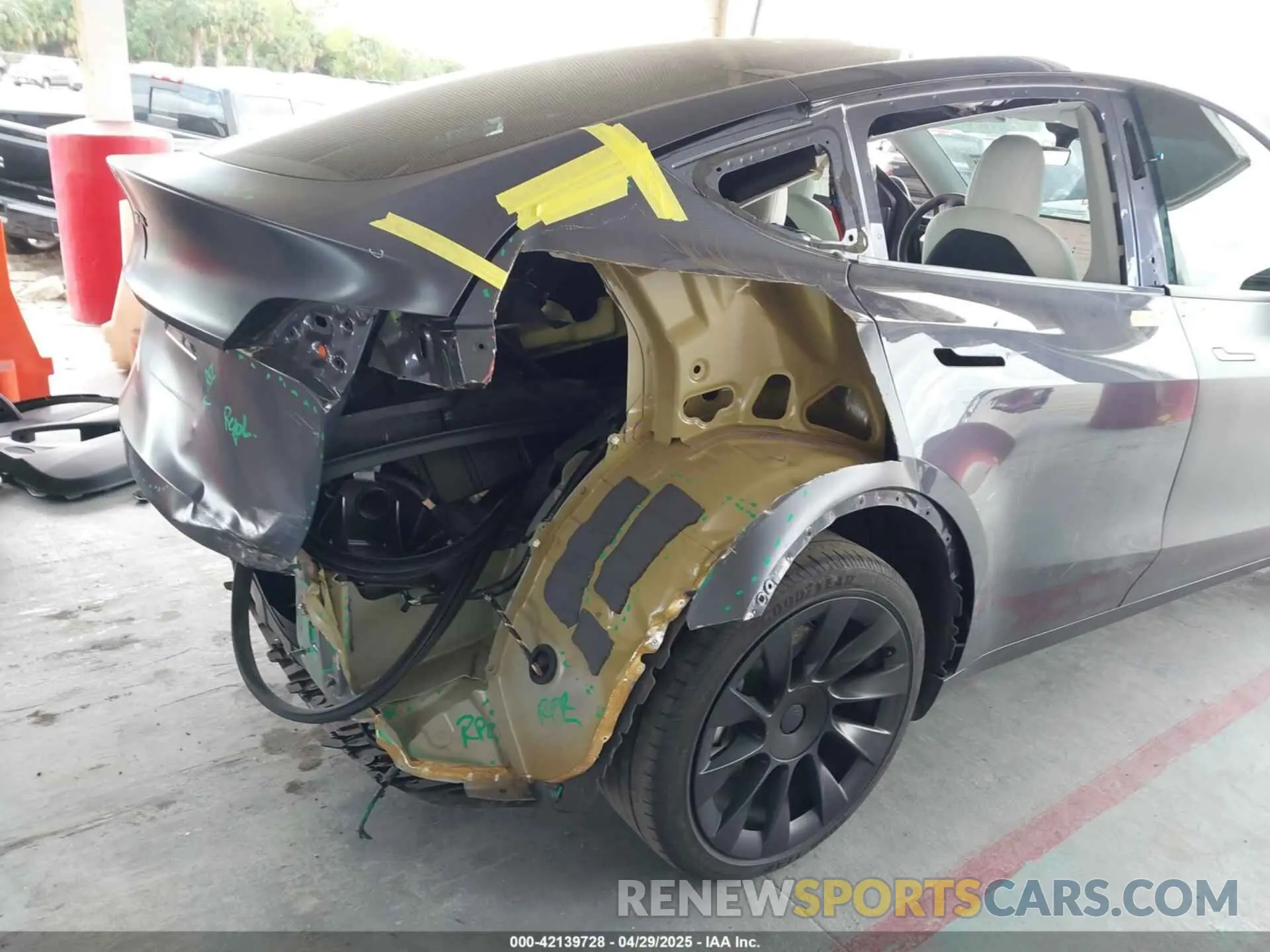 6 Фотография поврежденного автомобиля 7SAYGDEE4NF450434 TESLA MODEL Y 2022