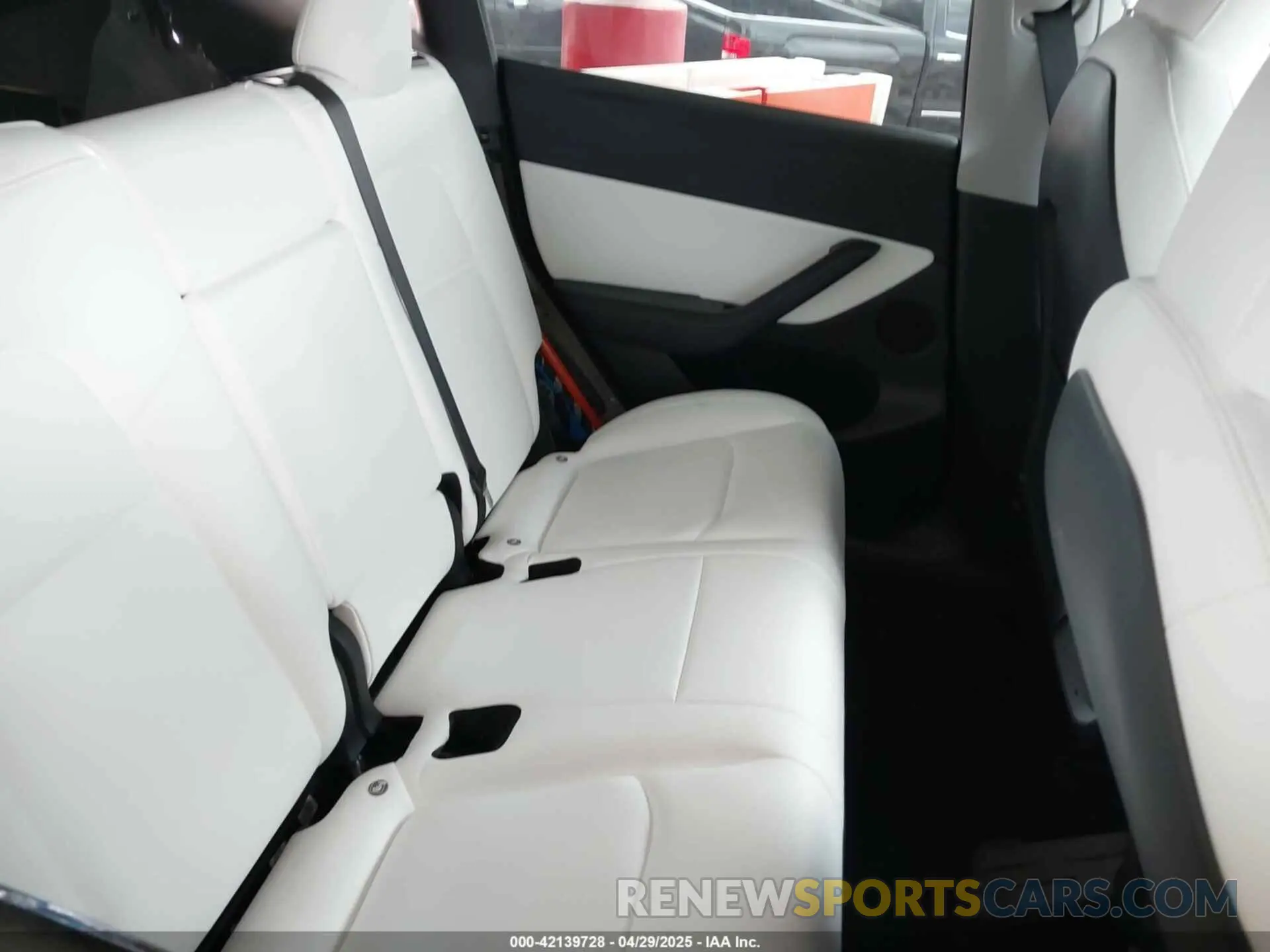 8 Фотография поврежденного автомобиля 7SAYGDEE4NF450434 TESLA MODEL Y 2022