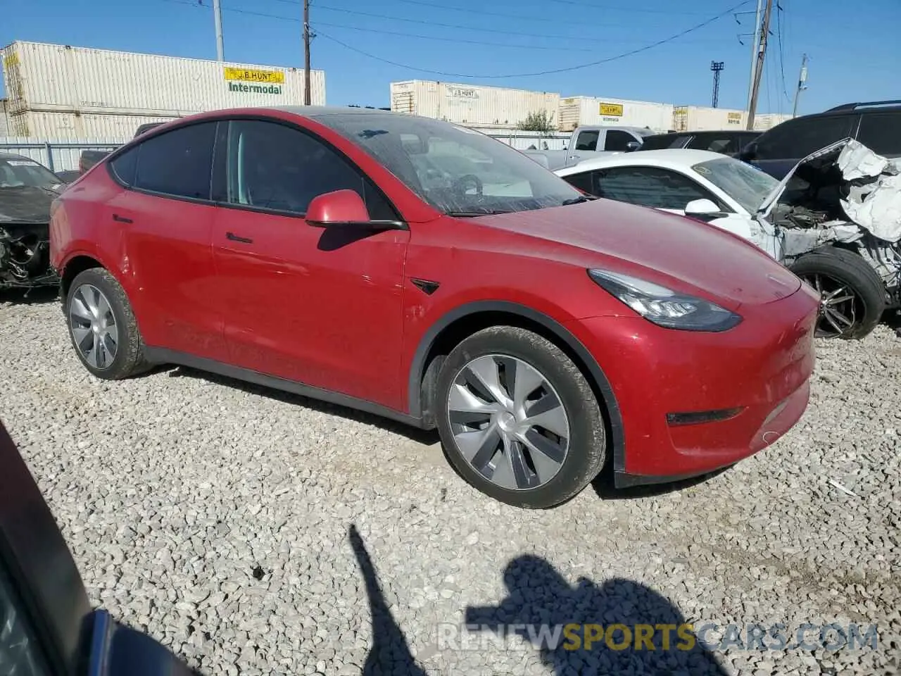 4 Photograph of a damaged car 7SAYGDEE4NF461398 TESLA MODEL Y 2022