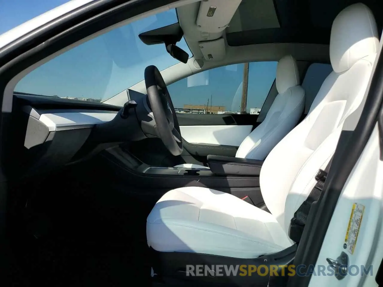 7 Photograph of a damaged car 7SAYGDEE4NF514097 TESLA MODEL Y 2022