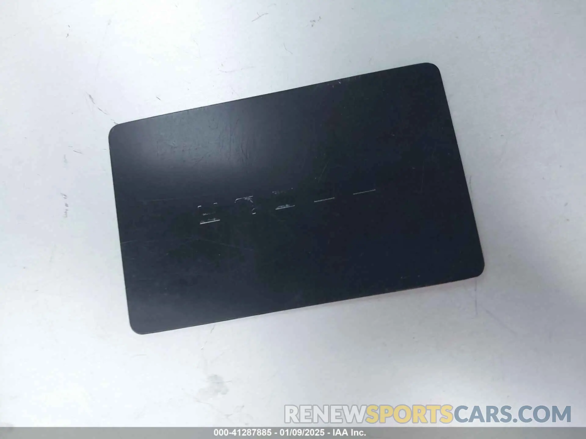 19 Photograph of a damaged car 7SAYGDEE4NF522698 TESLA MODEL Y 2022