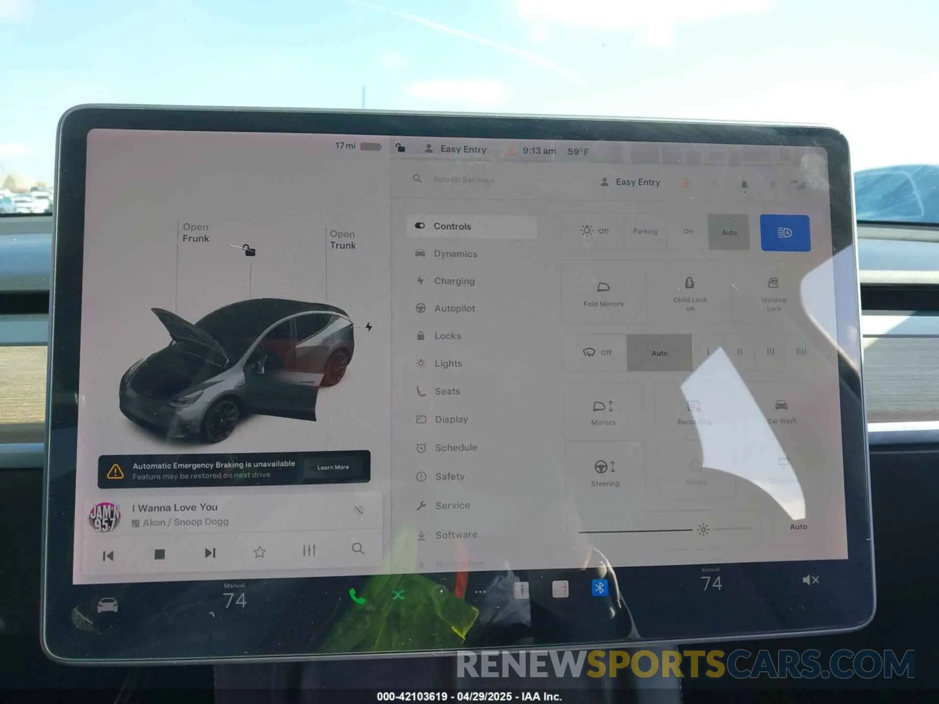 19 Photograph of a damaged car 7SAYGDEE5NF342226 TESLA MODEL Y 2022