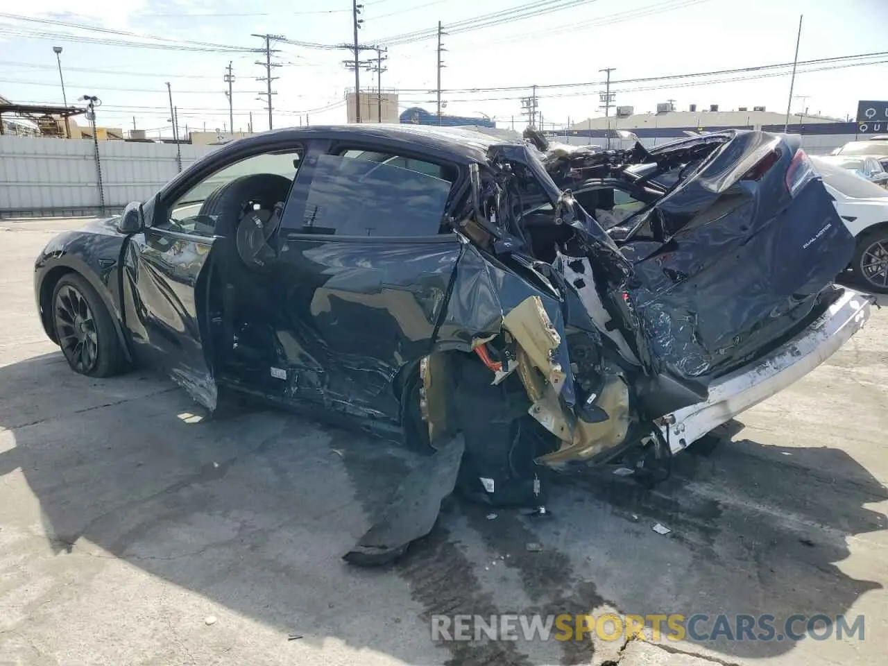 2 Photograph of a damaged car 7SAYGDEE5NF367952 TESLA MODEL Y 2022