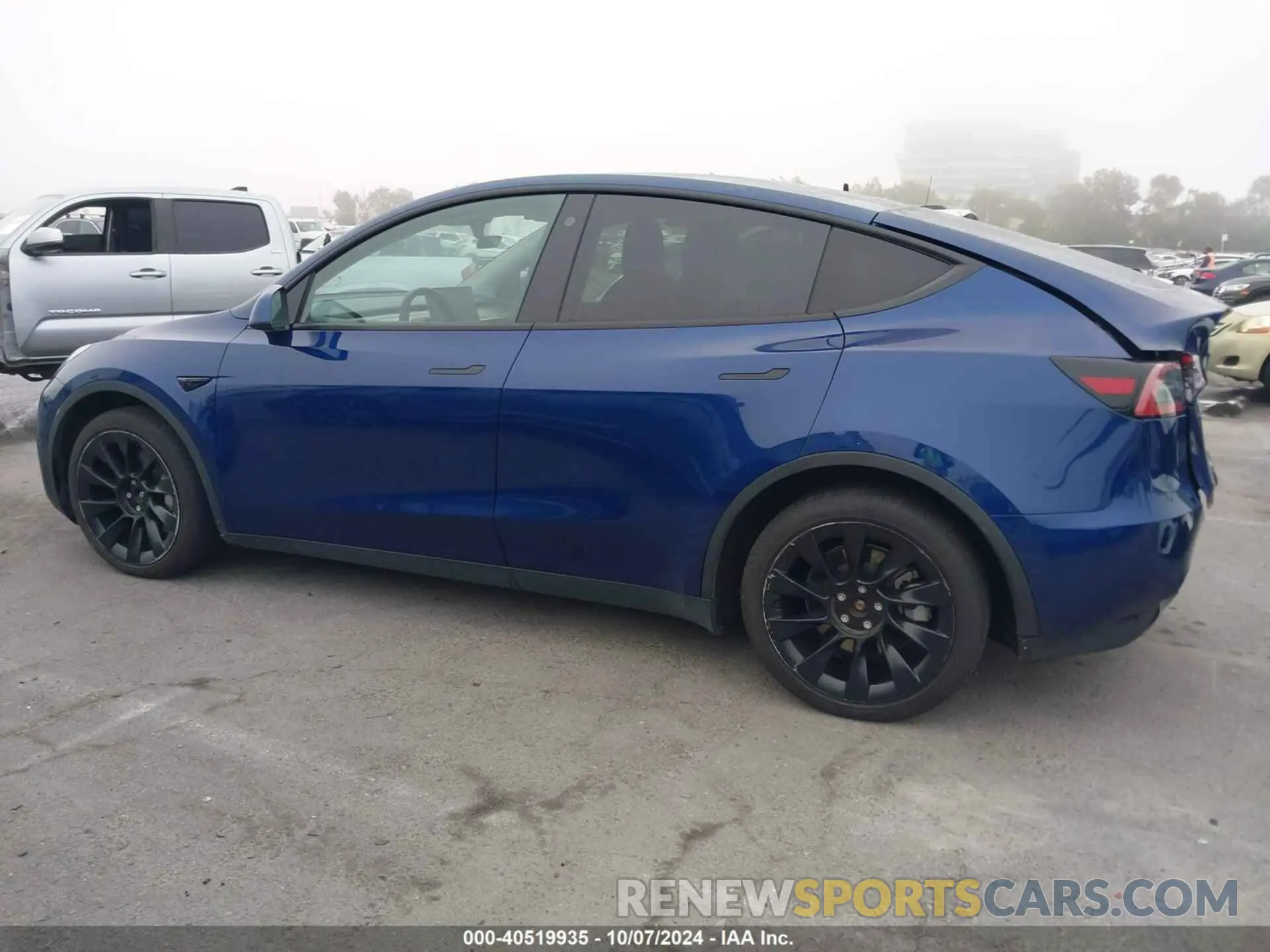 14 Photograph of a damaged car 7SAYGDEE5NF459045 TESLA MODEL Y 2022