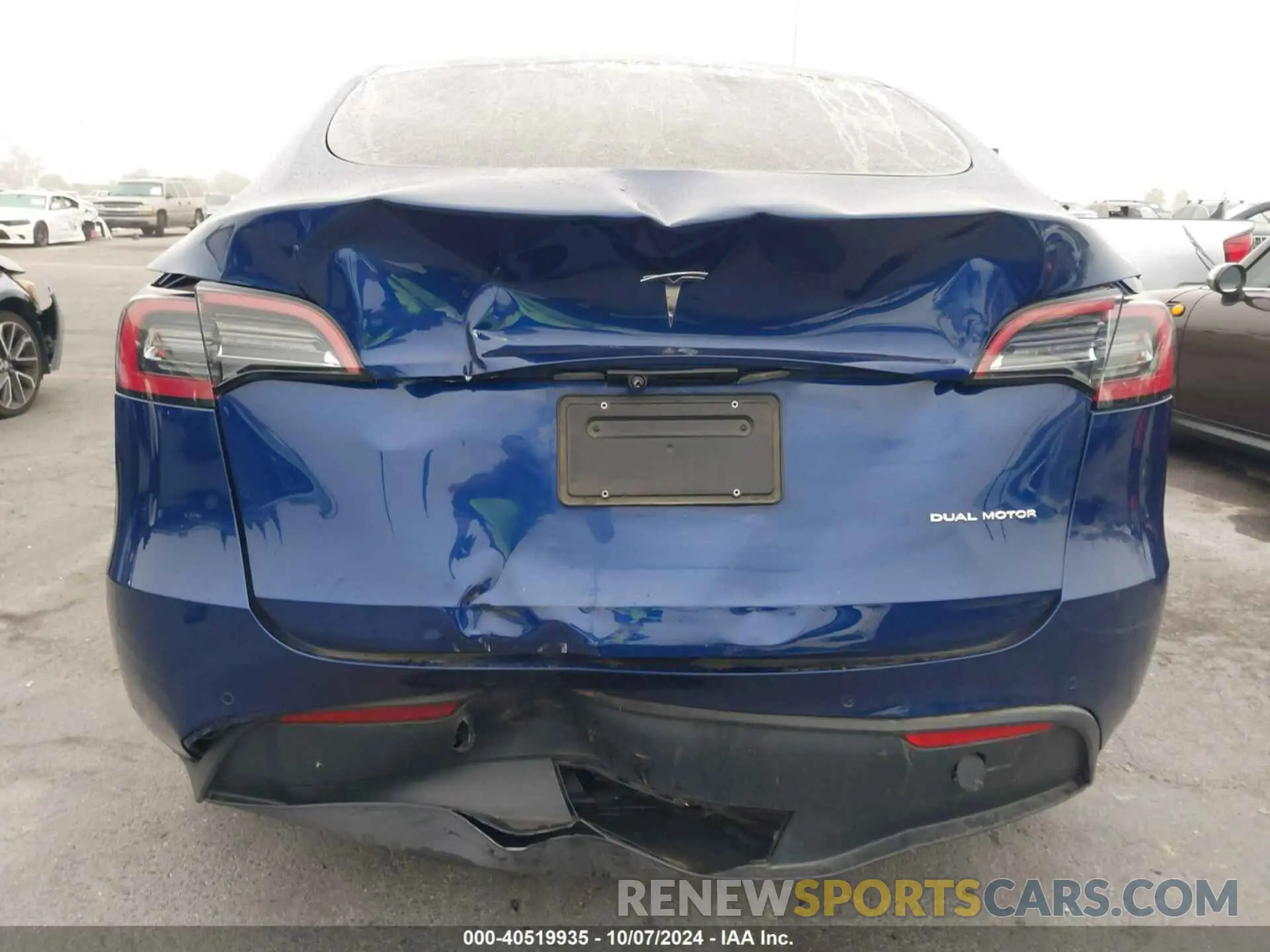 6 Photograph of a damaged car 7SAYGDEE5NF459045 TESLA MODEL Y 2022