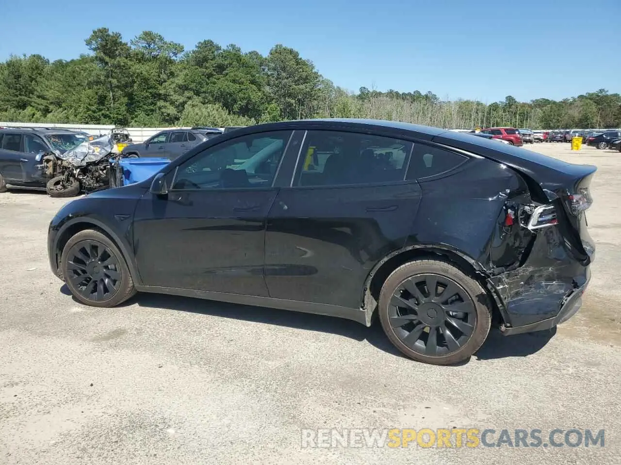 2 Photograph of a damaged car 7SAYGDEE6NF321742 TESLA MODEL Y 2022