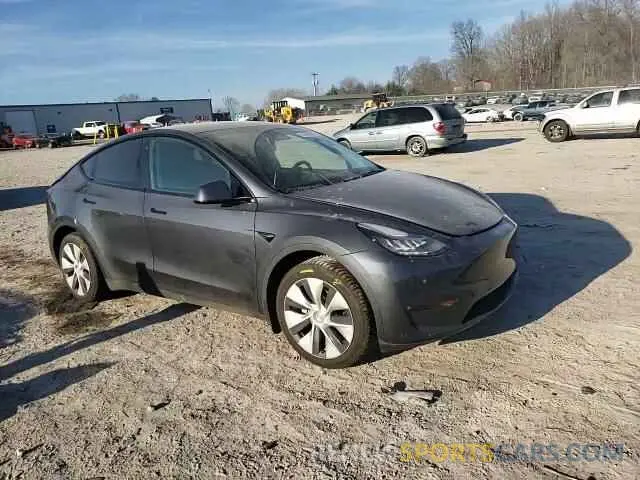 11 Photograph of a damaged car 7SAYGDEE6NF331851 TESLA MODEL Y 2022