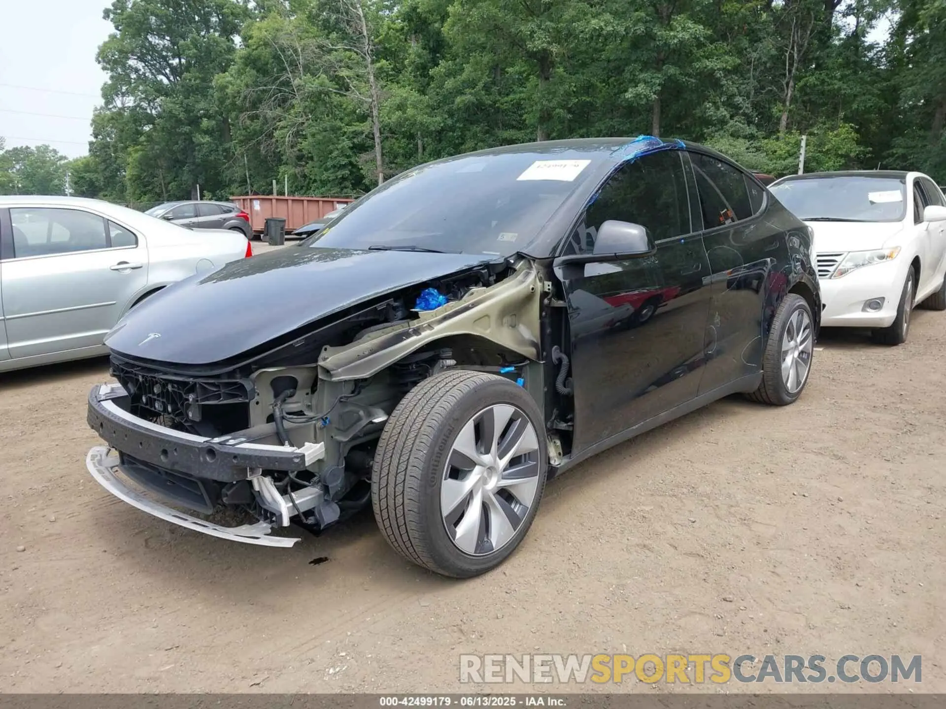 2 Photograph of a damaged car 7SAYGDEE7NA005151 TESLA MODEL Y 2022