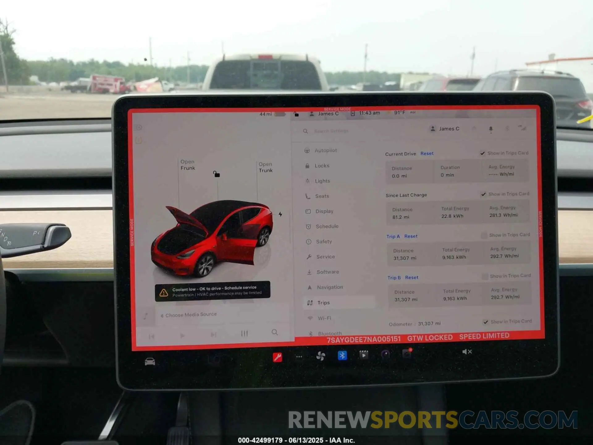 7 Photograph of a damaged car 7SAYGDEE7NA005151 TESLA MODEL Y 2022