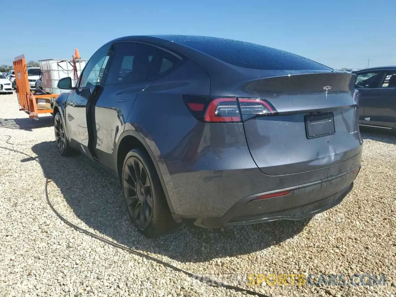 3 Photograph of a damaged car 7SAYGDEE7NA005943 TESLA MODEL Y 2022
