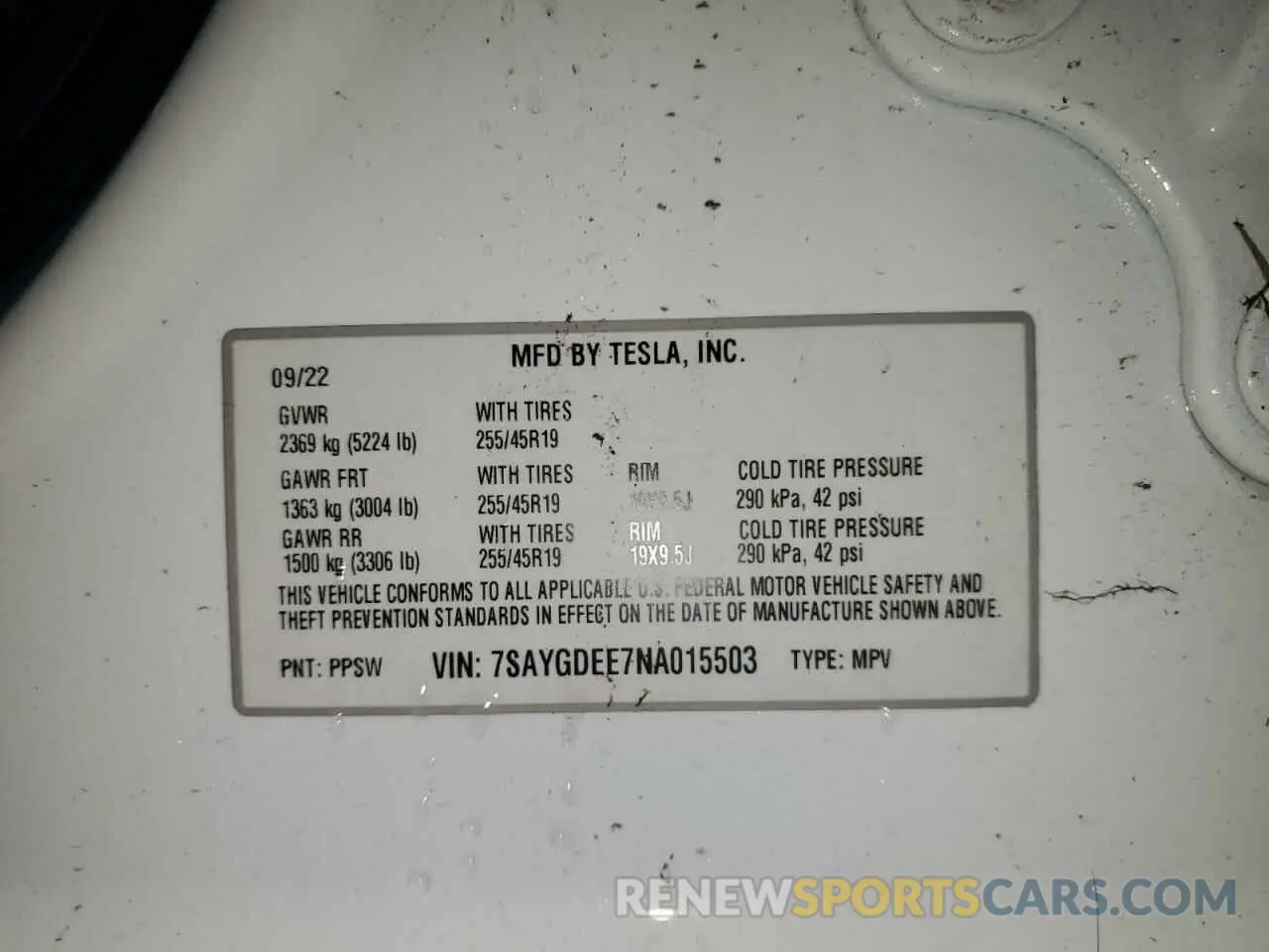 13 Photograph of a damaged car 7SAYGDEE7NA015503 TESLA MODEL Y 2022