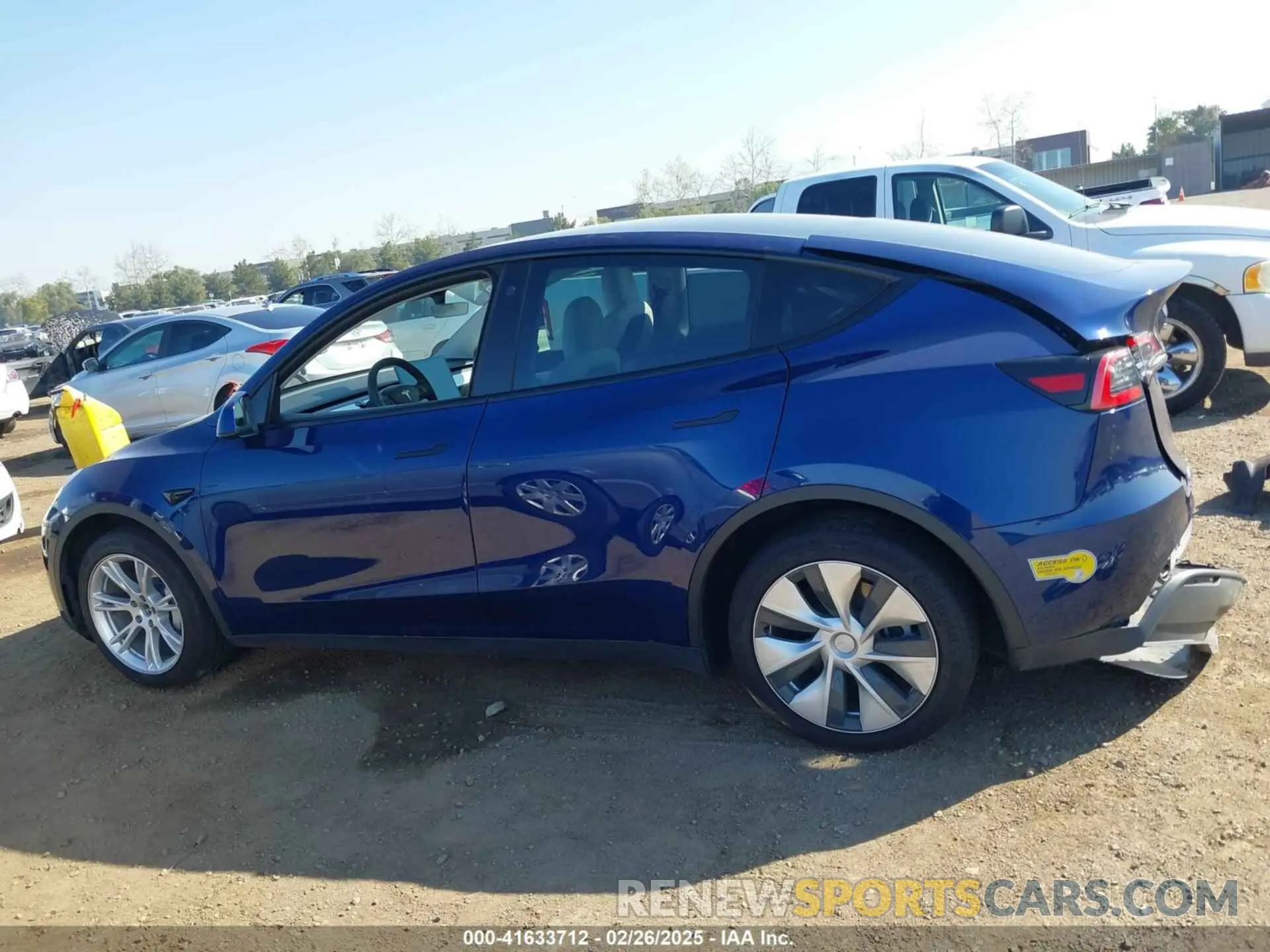 14 Photograph of a damaged car 7SAYGDEE7NF312239 TESLA MODEL Y 2022
