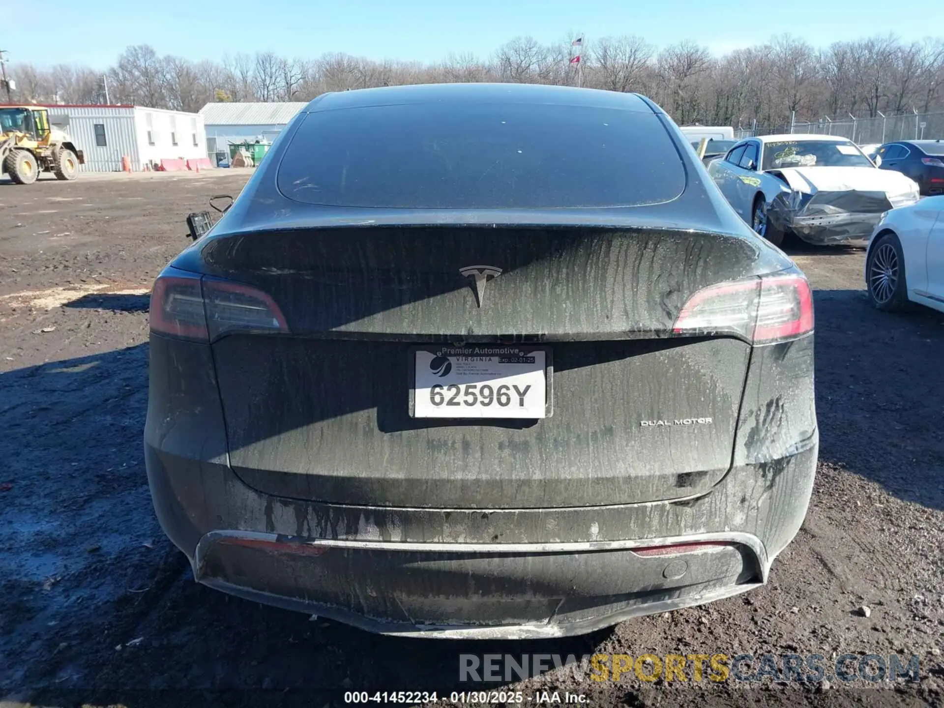 16 Photograph of a damaged car 7SAYGDEE7NF316856 TESLA MODEL Y 2022
