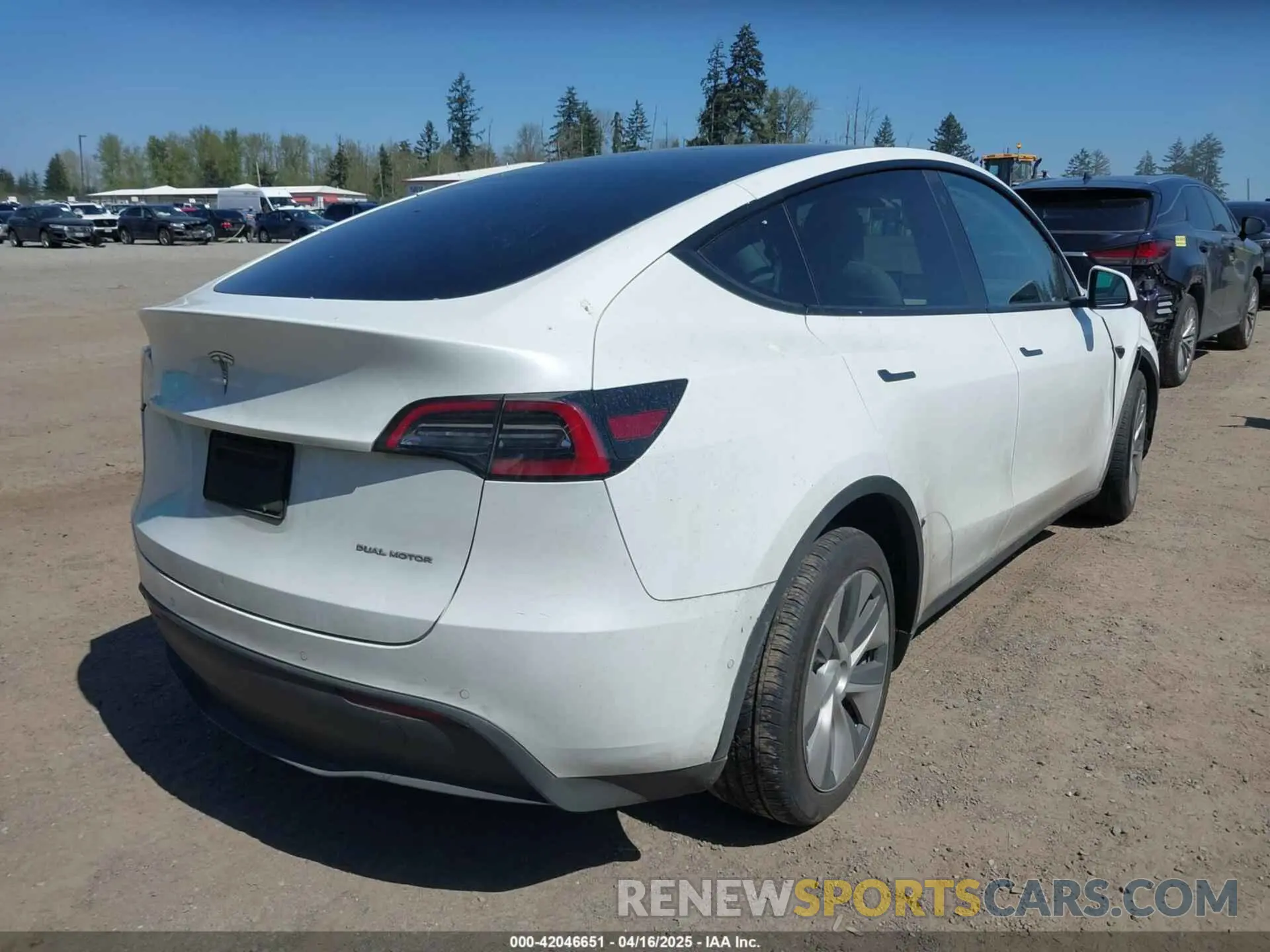 4 Фотография поврежденного автомобиля 7SAYGDEE7NF418223 TESLA MODEL Y 2022