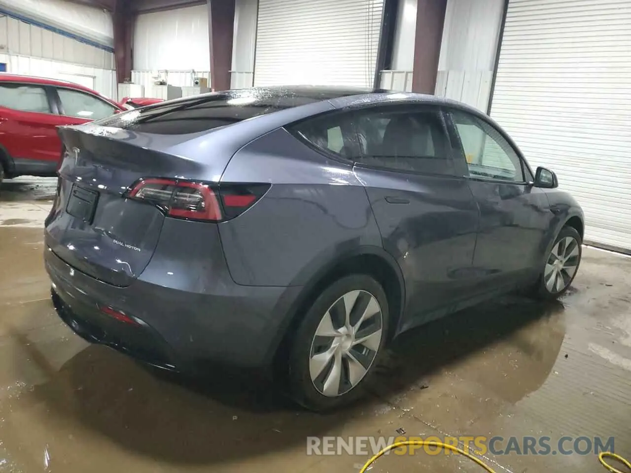 3 Photograph of a damaged car 7SAYGDEE7NF422837 TESLA MODEL Y 2022