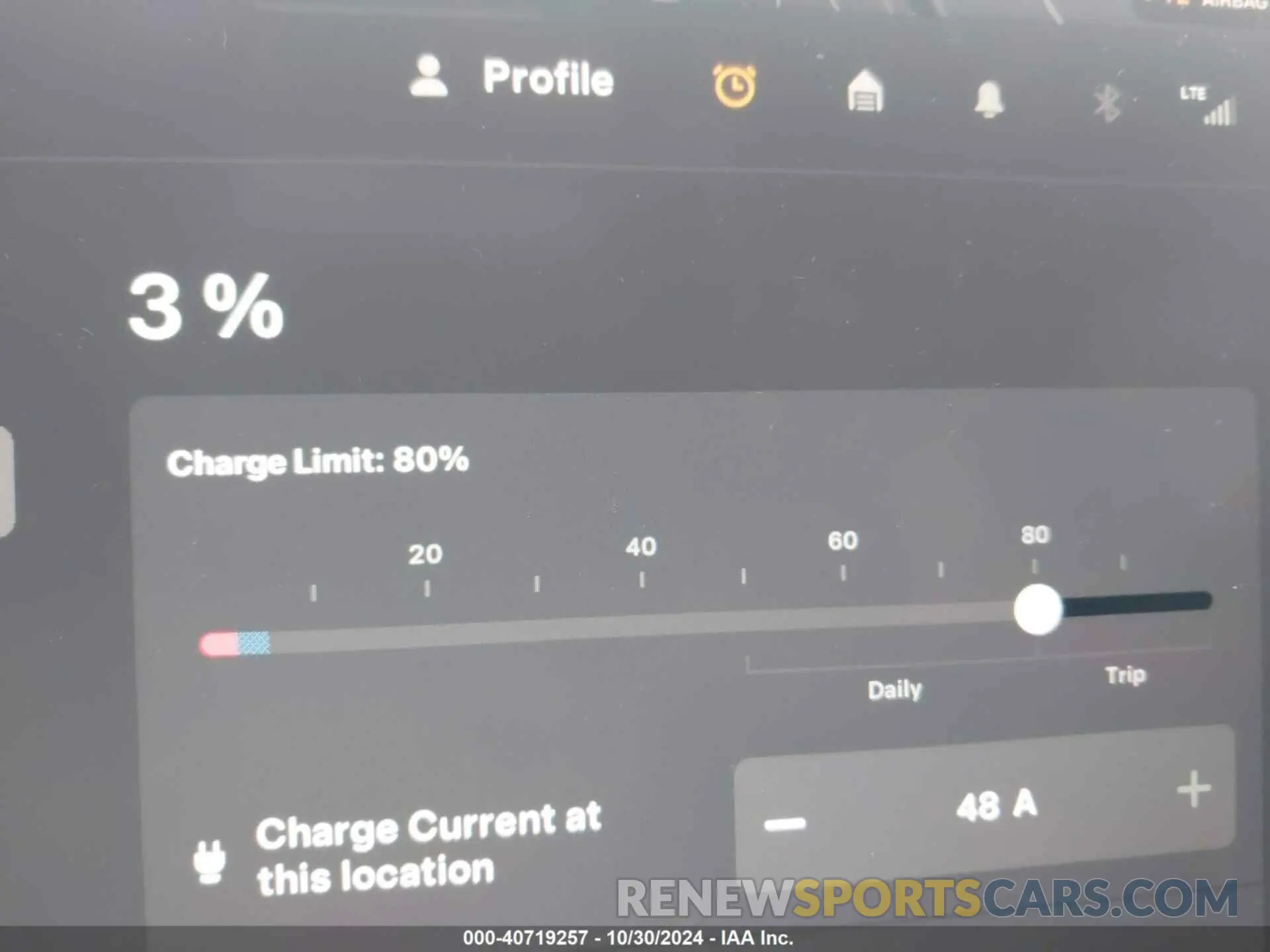17 Photograph of a damaged car 7SAYGDEE7NF443770 TESLA MODEL Y 2022