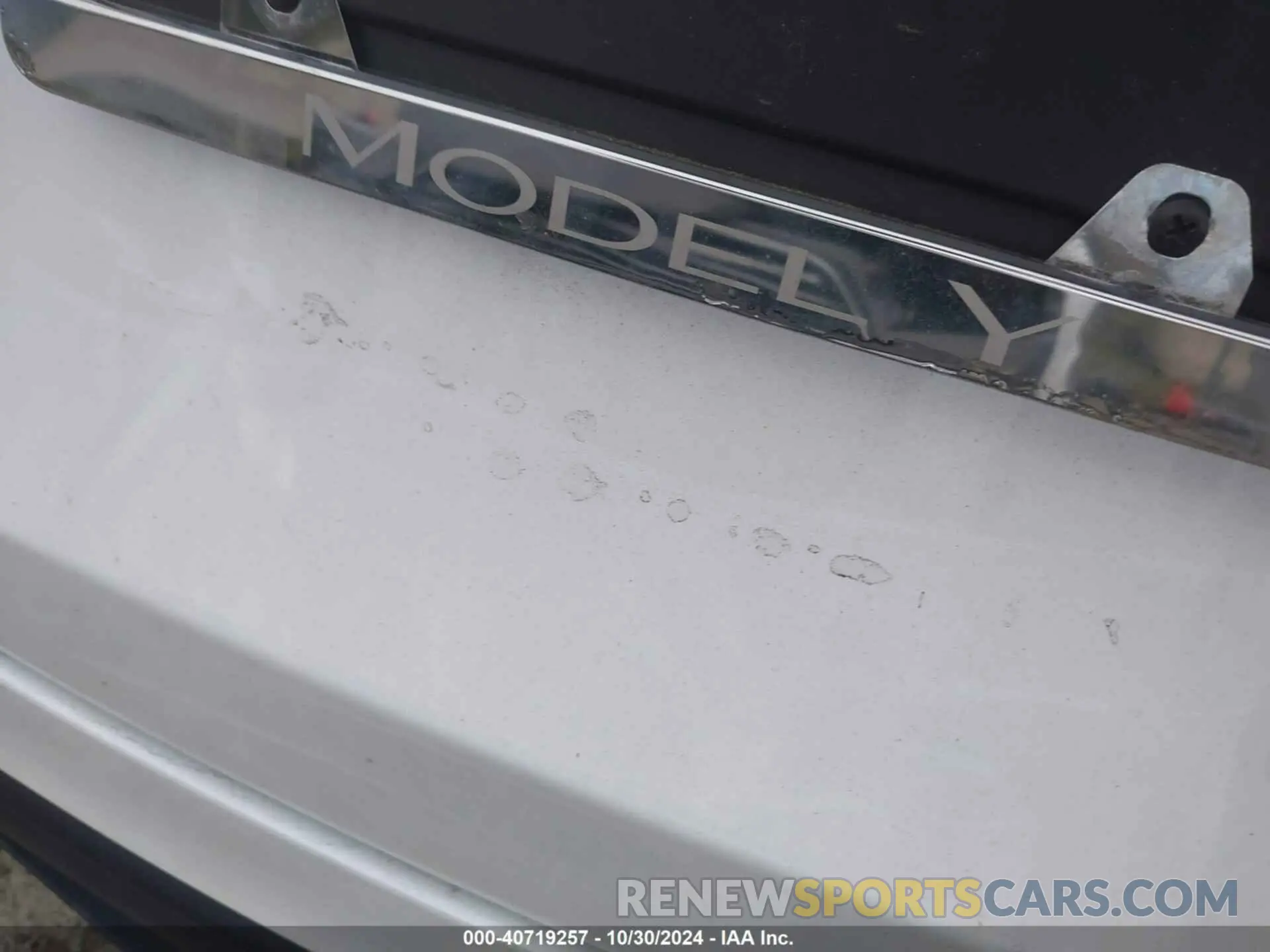 6 Photograph of a damaged car 7SAYGDEE7NF443770 TESLA MODEL Y 2022