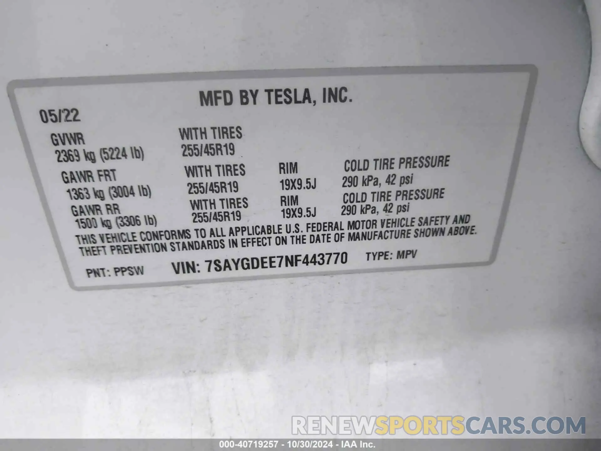 9 Photograph of a damaged car 7SAYGDEE7NF443770 TESLA MODEL Y 2022