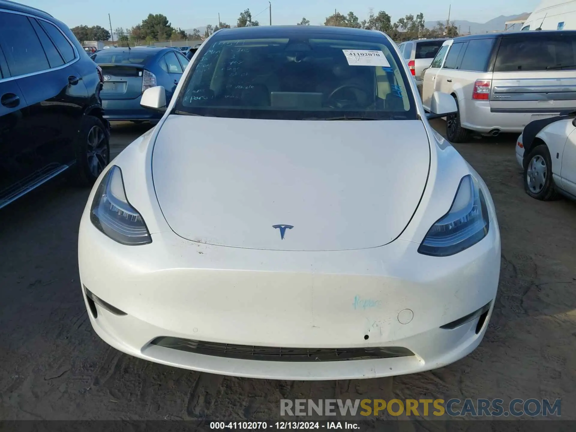 12 Фотография поврежденного автомобиля 7SAYGDEE7NF511646 TESLA MODEL Y 2022