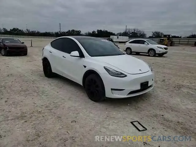 11 Photograph of a damaged car 7SAYGDEE8NA000900 TESLA MODEL Y 2022