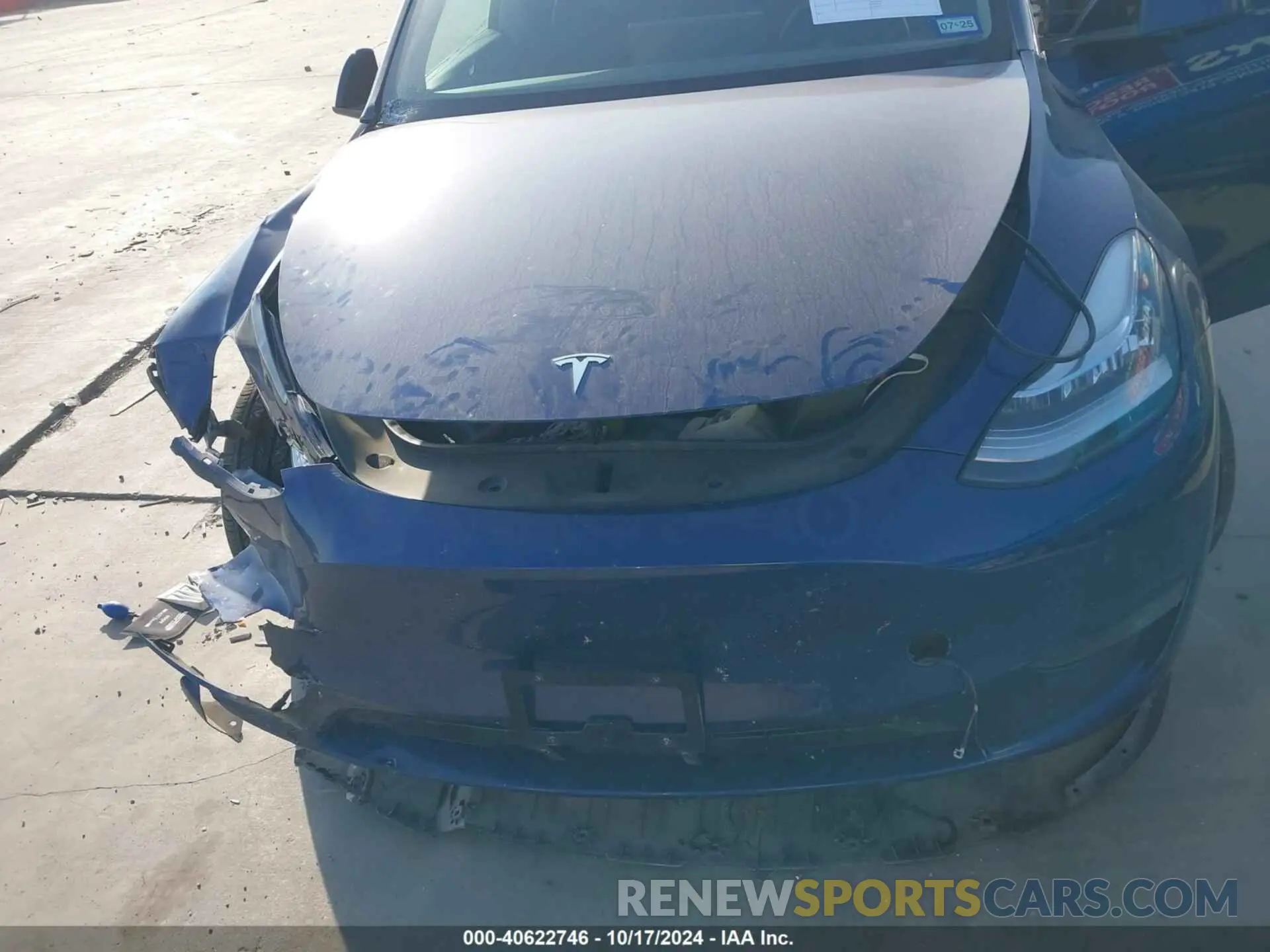 11 Photograph of a damaged car 7SAYGDEE8NA002758 TESLA MODEL Y 2022