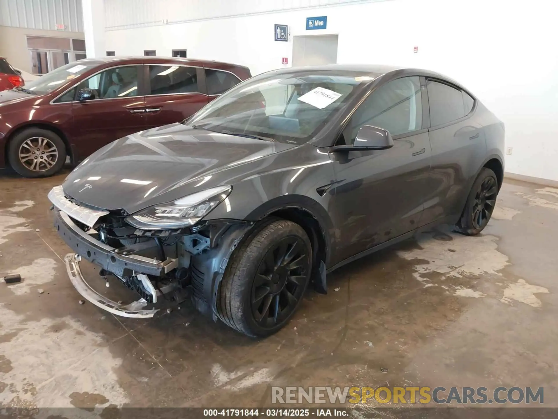 2 Photograph of a damaged car 7SAYGDEE8NA017194 TESLA MODEL Y 2022