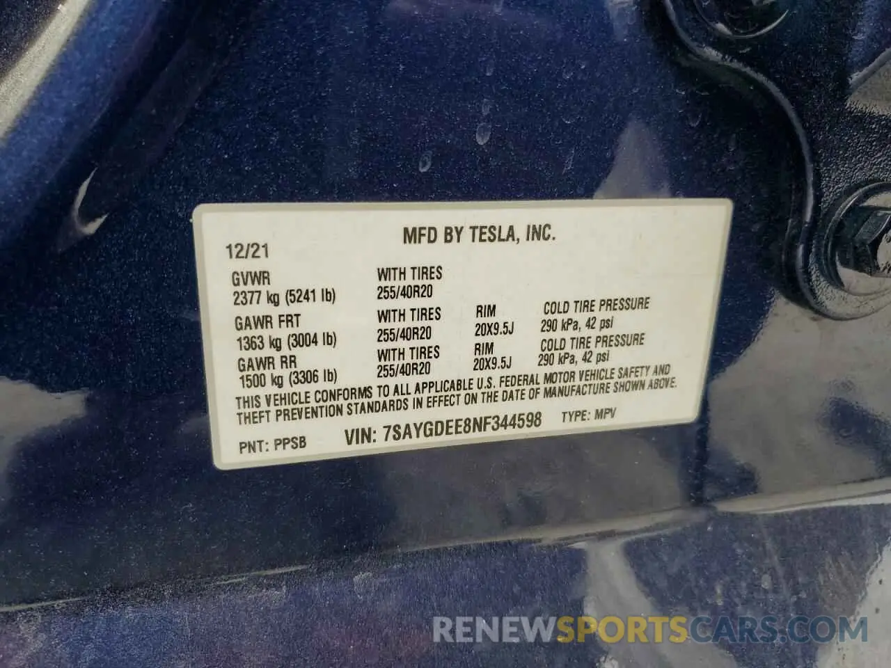 10 Photograph of a damaged car 7SAYGDEE8NF344598 TESLA MODEL Y 2022