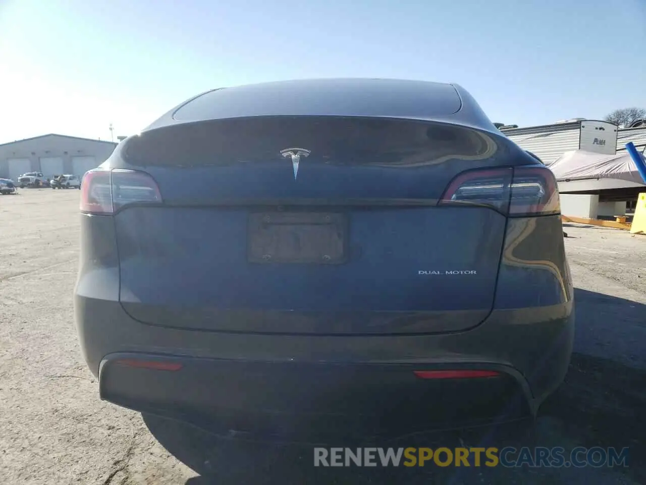 6 Photograph of a damaged car 7SAYGDEE8NF367914 TESLA MODEL Y 2022