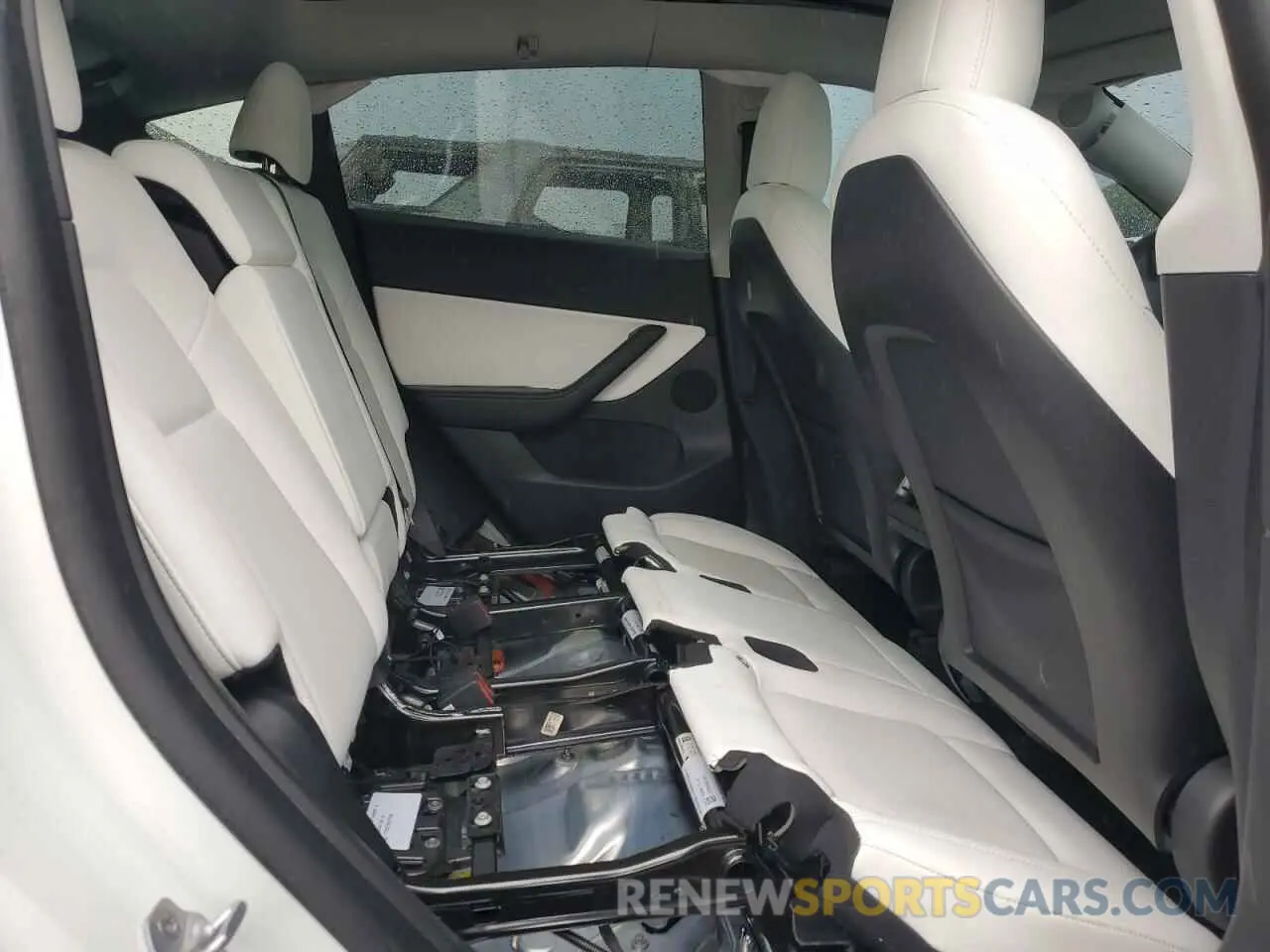10 Фотография поврежденного автомобиля 7SAYGDEE8NF368061 TESLA MODEL Y 2022