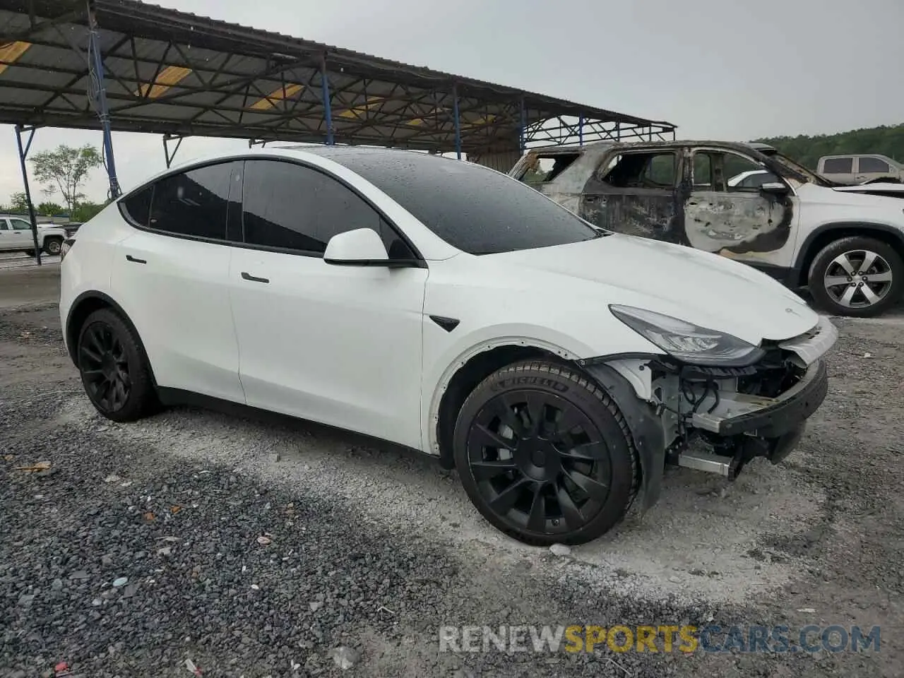 4 Фотография поврежденного автомобиля 7SAYGDEE8NF368061 TESLA MODEL Y 2022