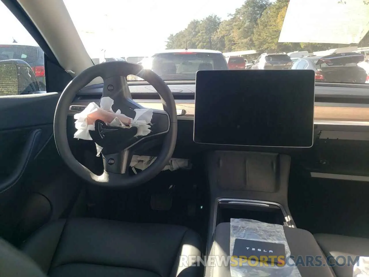 9 Photograph of a damaged car 7SAYGDEE8NF425410 TESLA MODEL Y 2022