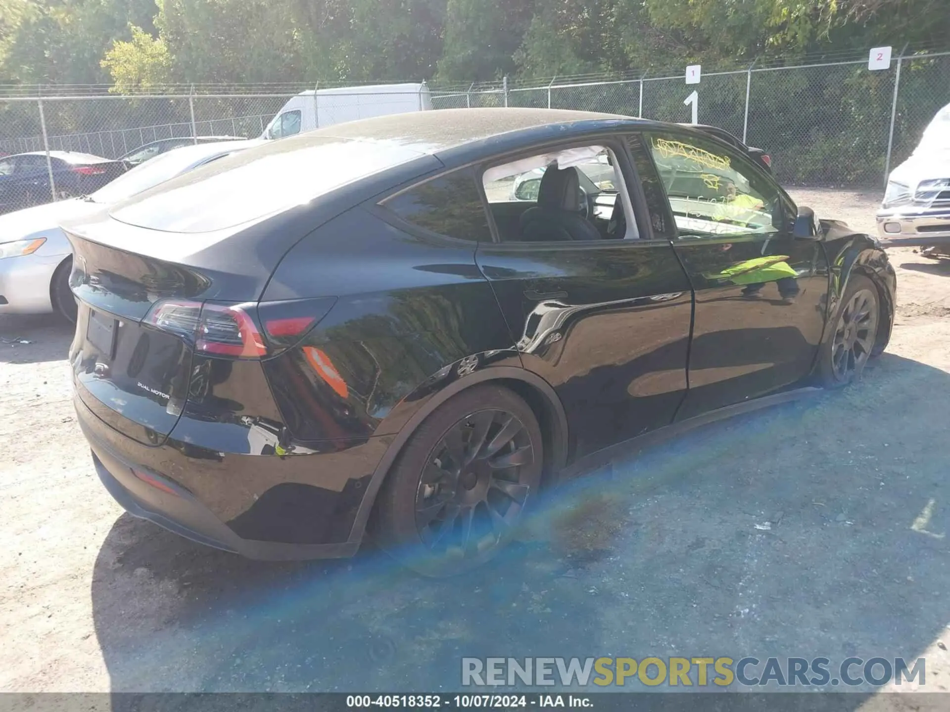 4 Фотография поврежденного автомобиля 7SAYGDEE8NF429568 TESLA MODEL Y 2022