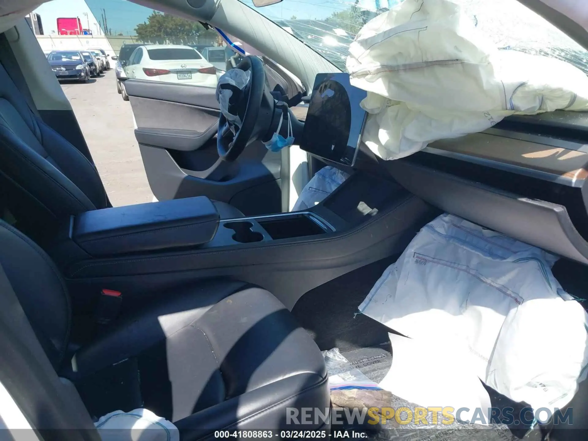 5 Photograph of a damaged car 7SAYGDEE8NF480939 TESLA MODEL Y 2022