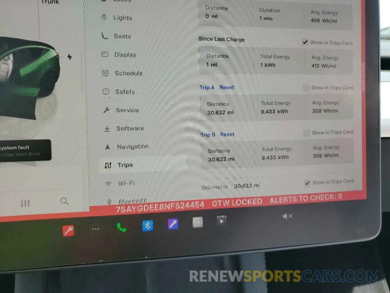 9 Photograph of a damaged car 7SAYGDEE8NF524454 TESLA MODEL Y 2022