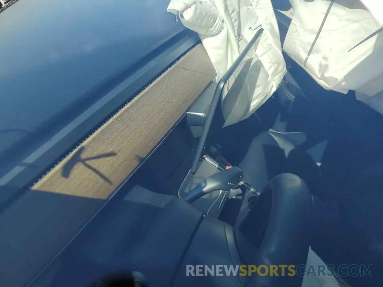 9 Photograph of a damaged car 7SAYGDEE9NF317331 TESLA MODEL Y 2022