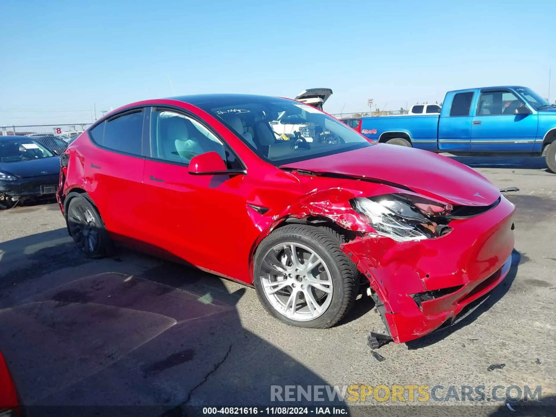 14 Photograph of a damaged car 7SAYGDEE9NF407840 TESLA MODEL Y 2022