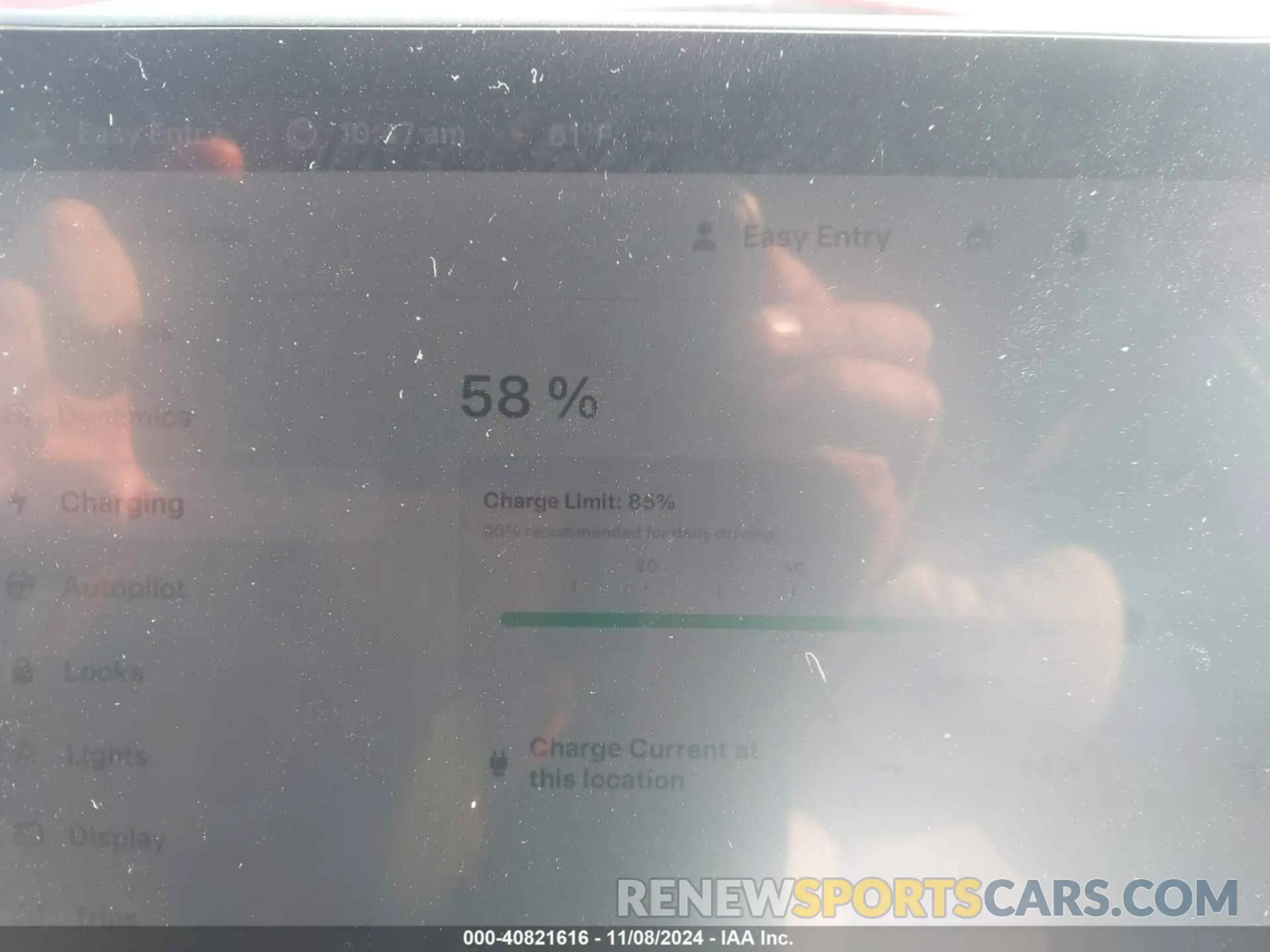 18 Photograph of a damaged car 7SAYGDEE9NF407840 TESLA MODEL Y 2022