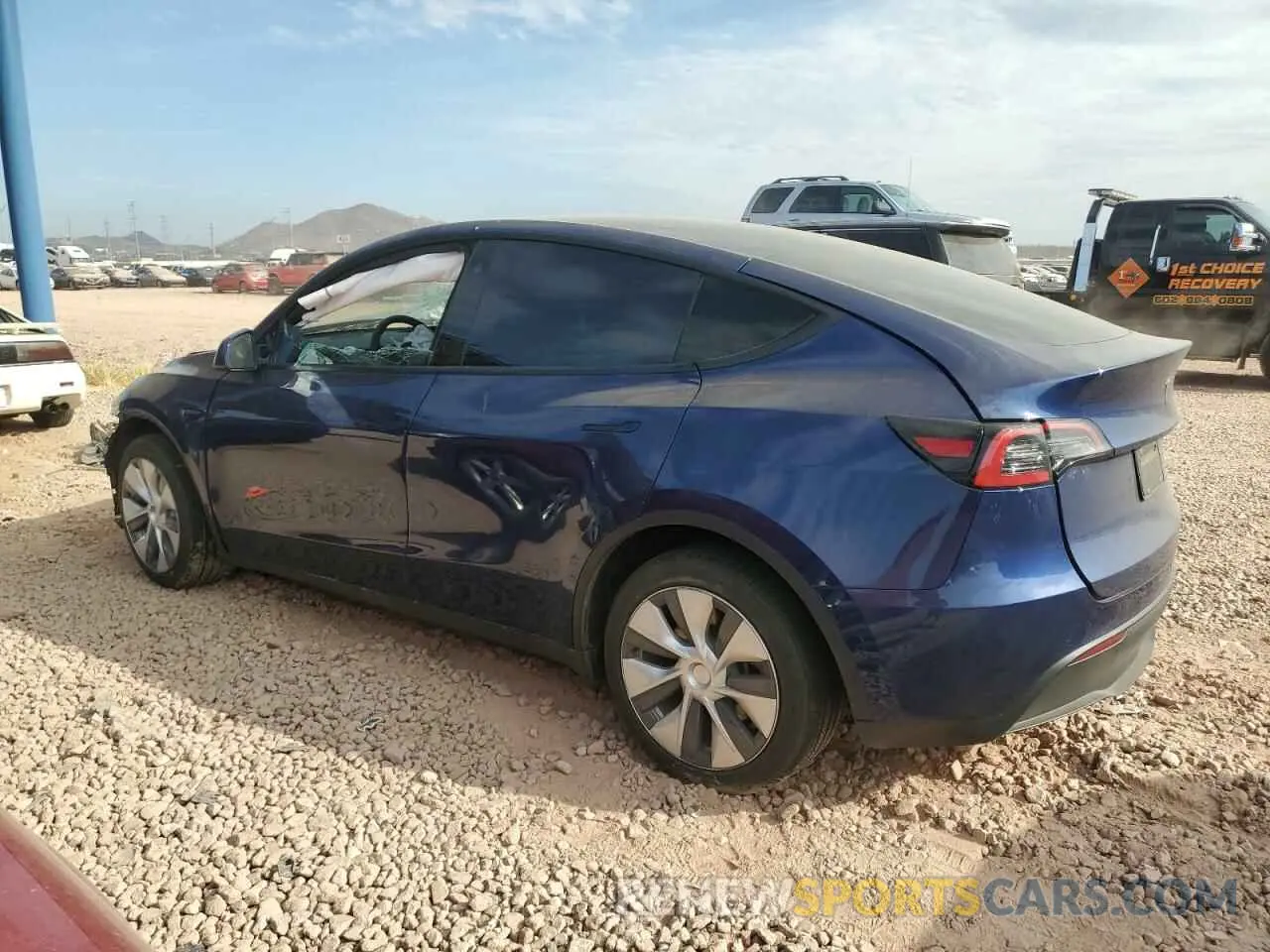 2 Photograph of a damaged car 7SAYGDEE9NF411810 TESLA MODEL Y 2022