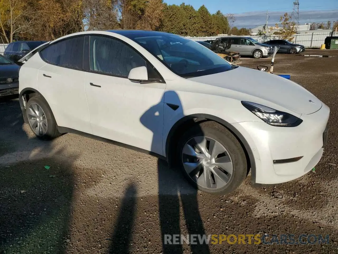 4 Фотография поврежденного автомобиля 7SAYGDEE9NF430275 TESLA MODEL Y 2022