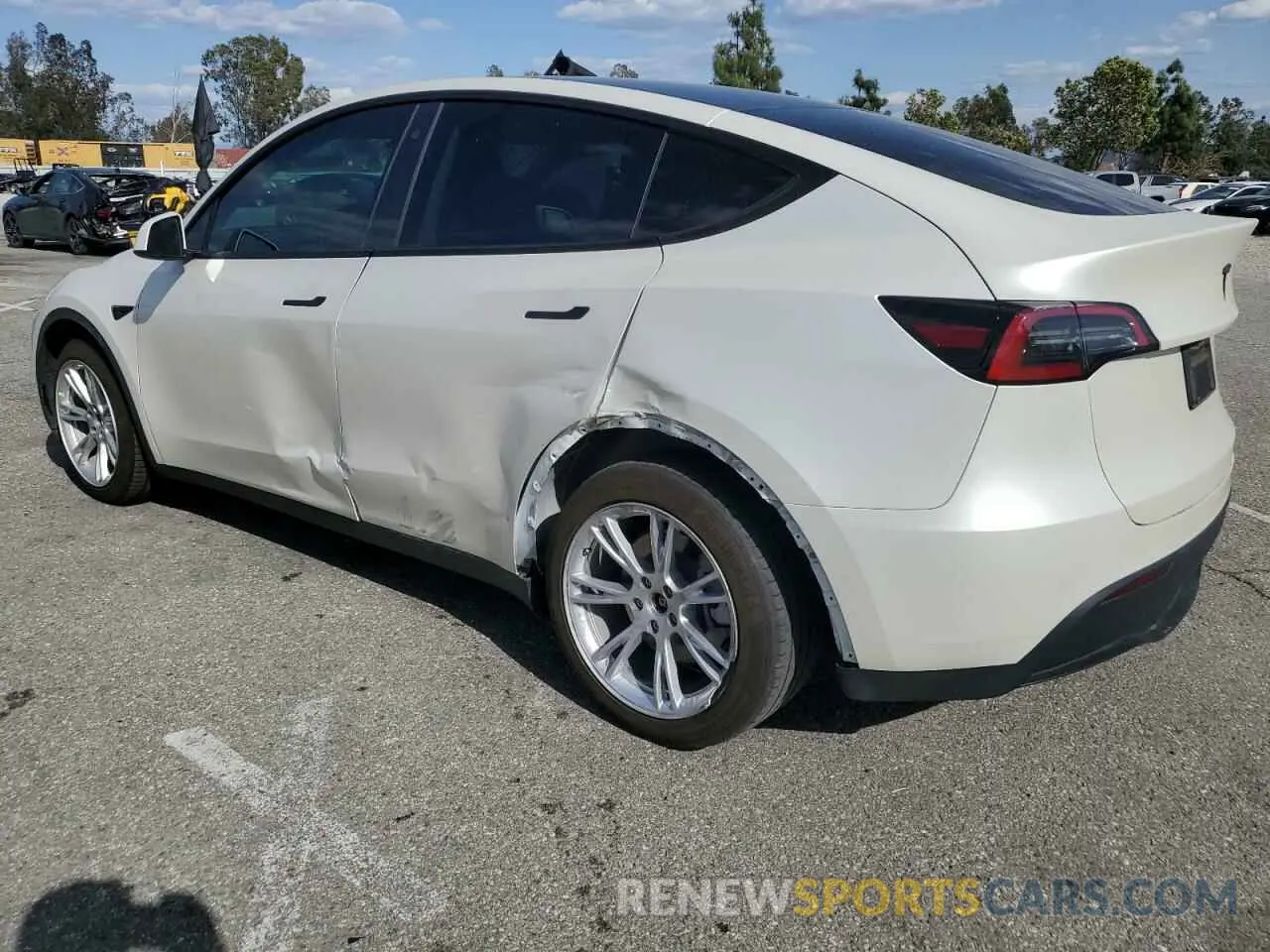 2 Photograph of a damaged car 7SAYGDEE9NF437856 TESLA MODEL Y 2022