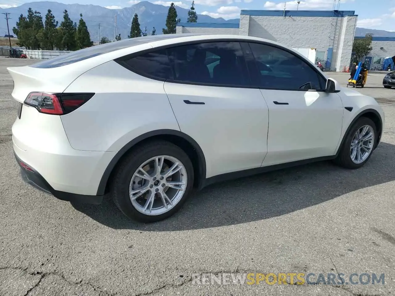 3 Photograph of a damaged car 7SAYGDEE9NF437856 TESLA MODEL Y 2022