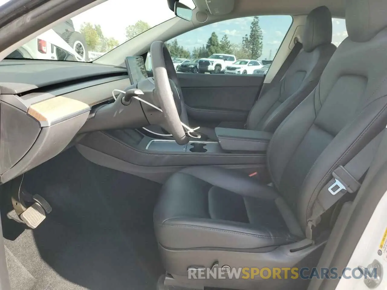 7 Photograph of a damaged car 7SAYGDEE9NF437856 TESLA MODEL Y 2022