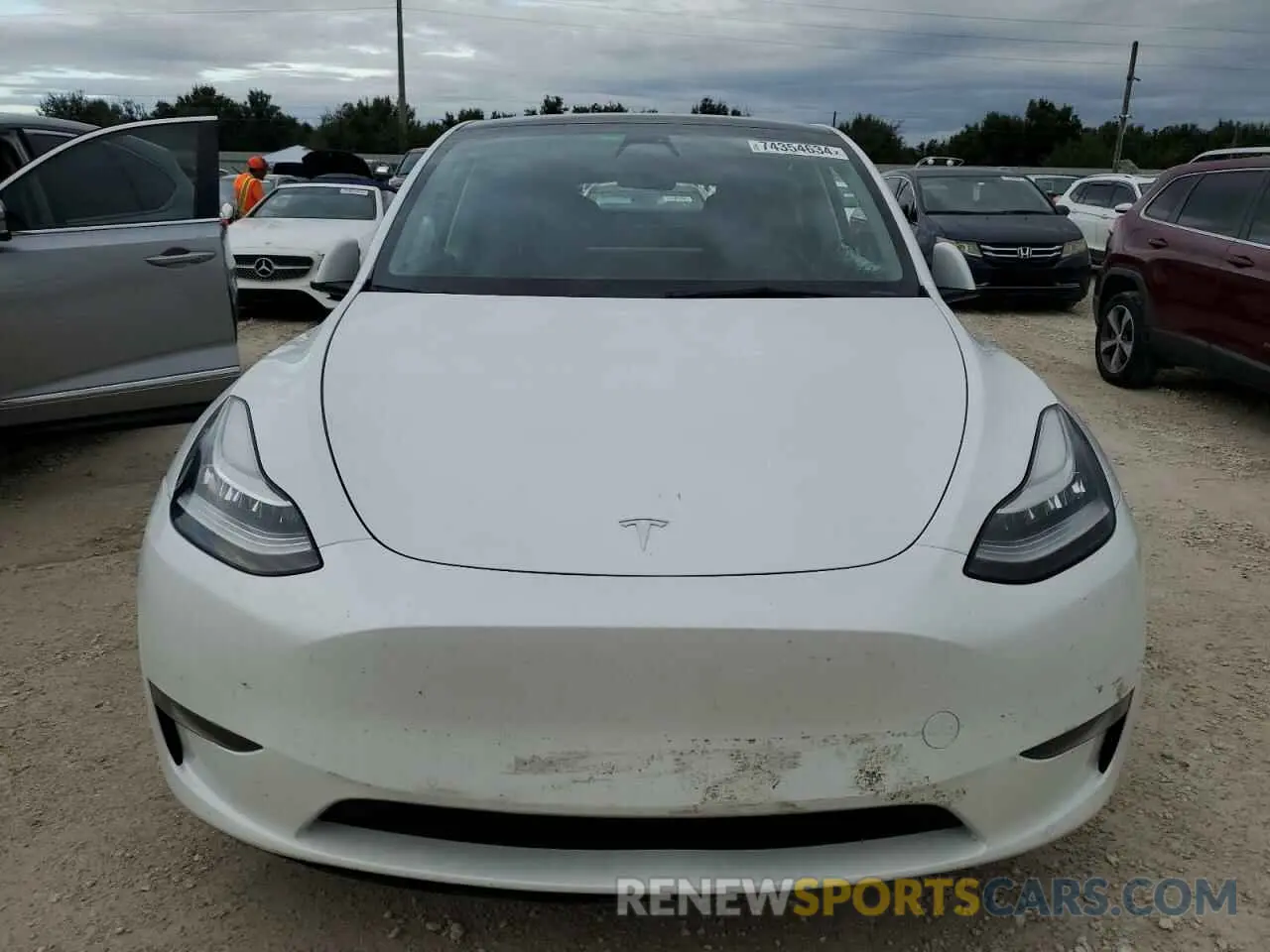 5 Photograph of a damaged car 7SAYGDEE9NF460196 TESLA MODEL Y 2022