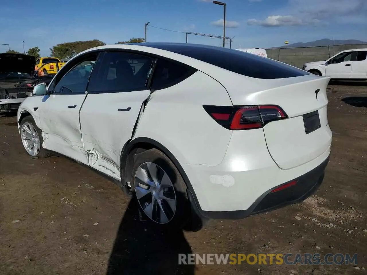 2 Photograph of a damaged car 7SAYGDEE9NF511079 TESLA MODEL Y 2022