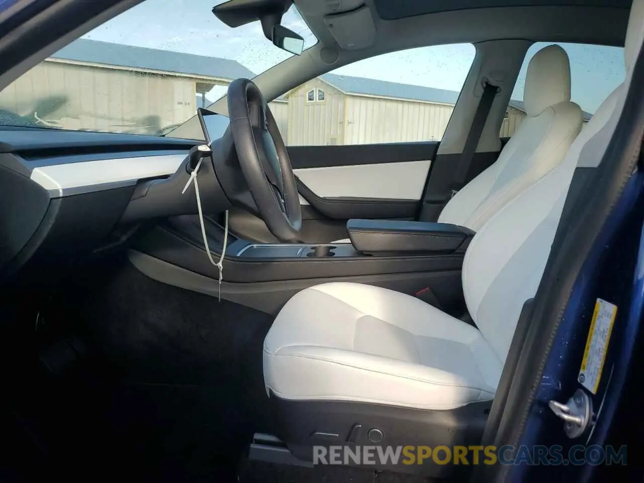 7 Photograph of a damaged car 7SAYGDEEXNF310825 TESLA MODEL Y 2022