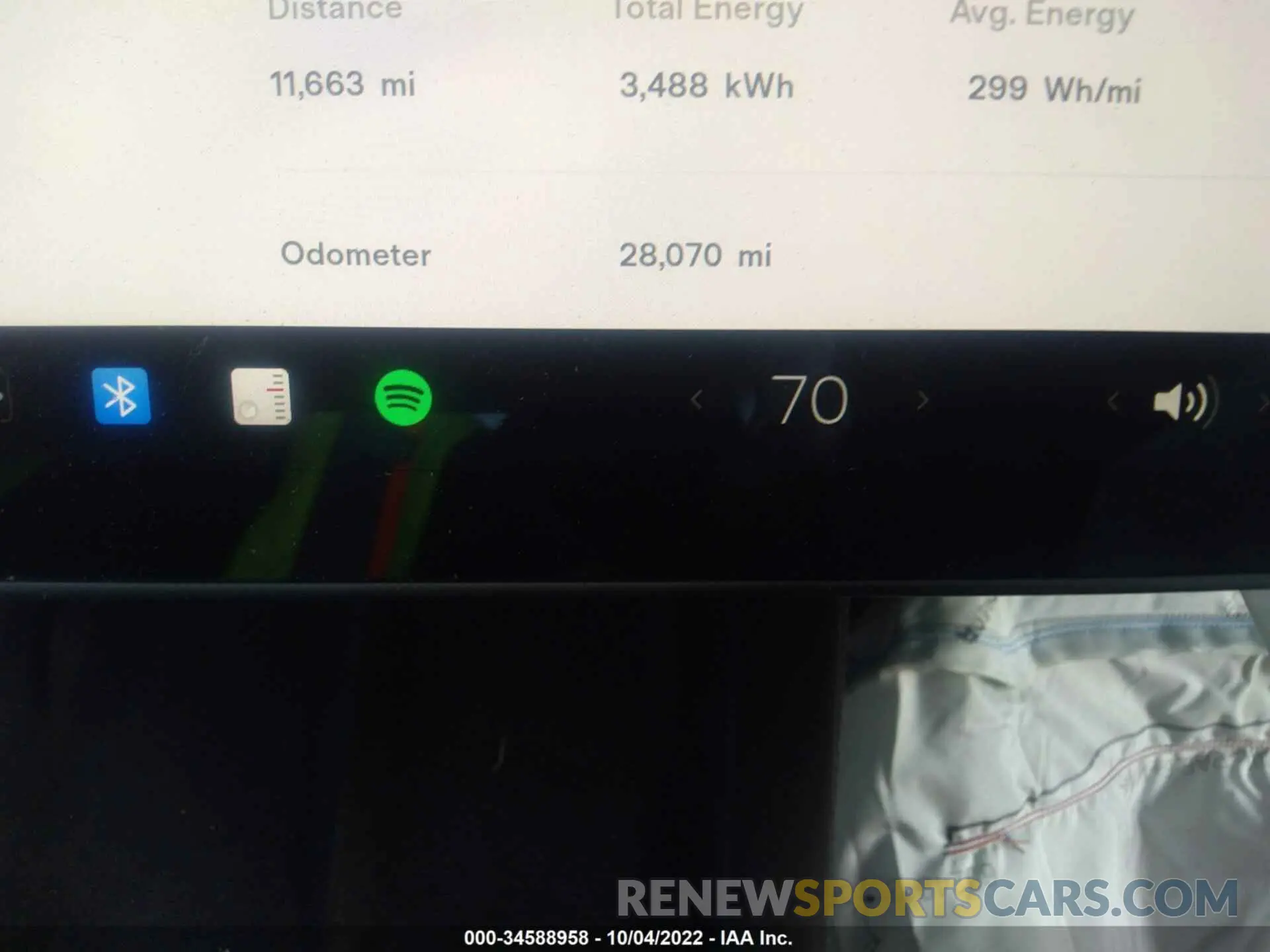 7 Photograph of a damaged car 7SAYGDEEXNF360690 TESLA MODEL Y 2022